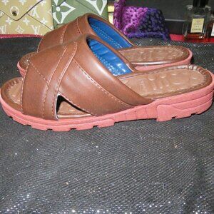 BOGO Mountain Acupressure Foot Massage Reflexology Slip-On Brown Sandals size 9